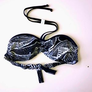GOTTEX "PROFILE" NAVY AND WHITE BIKINI TOP-NWOT